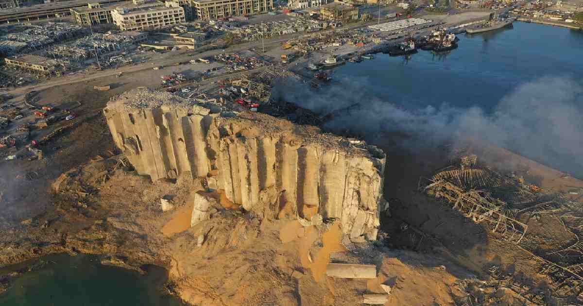 Beirut explosion , Lebanese Red Cross , Lebanon explosion , Lebanon , Beirut